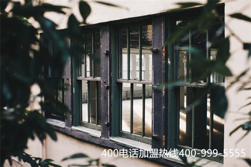 (400服务电话怎么收费)(选择400电话办理好处多，套餐多样又实惠)