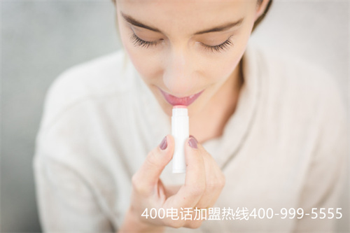 (400电话专业平台的特点主要有哪些?)(400电话的特点十分明显)